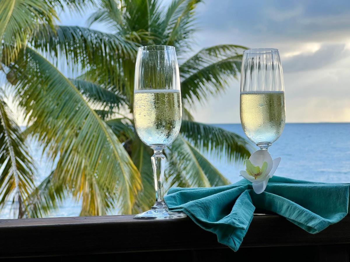 Bella Sway Belize Villa Maya Beach Exterior photo