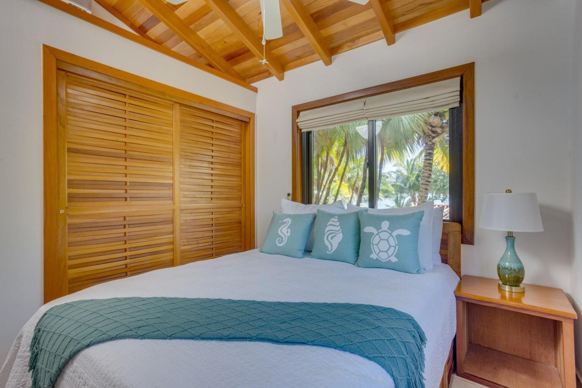 Bella Sway Belize Villa Maya Beach Exterior photo